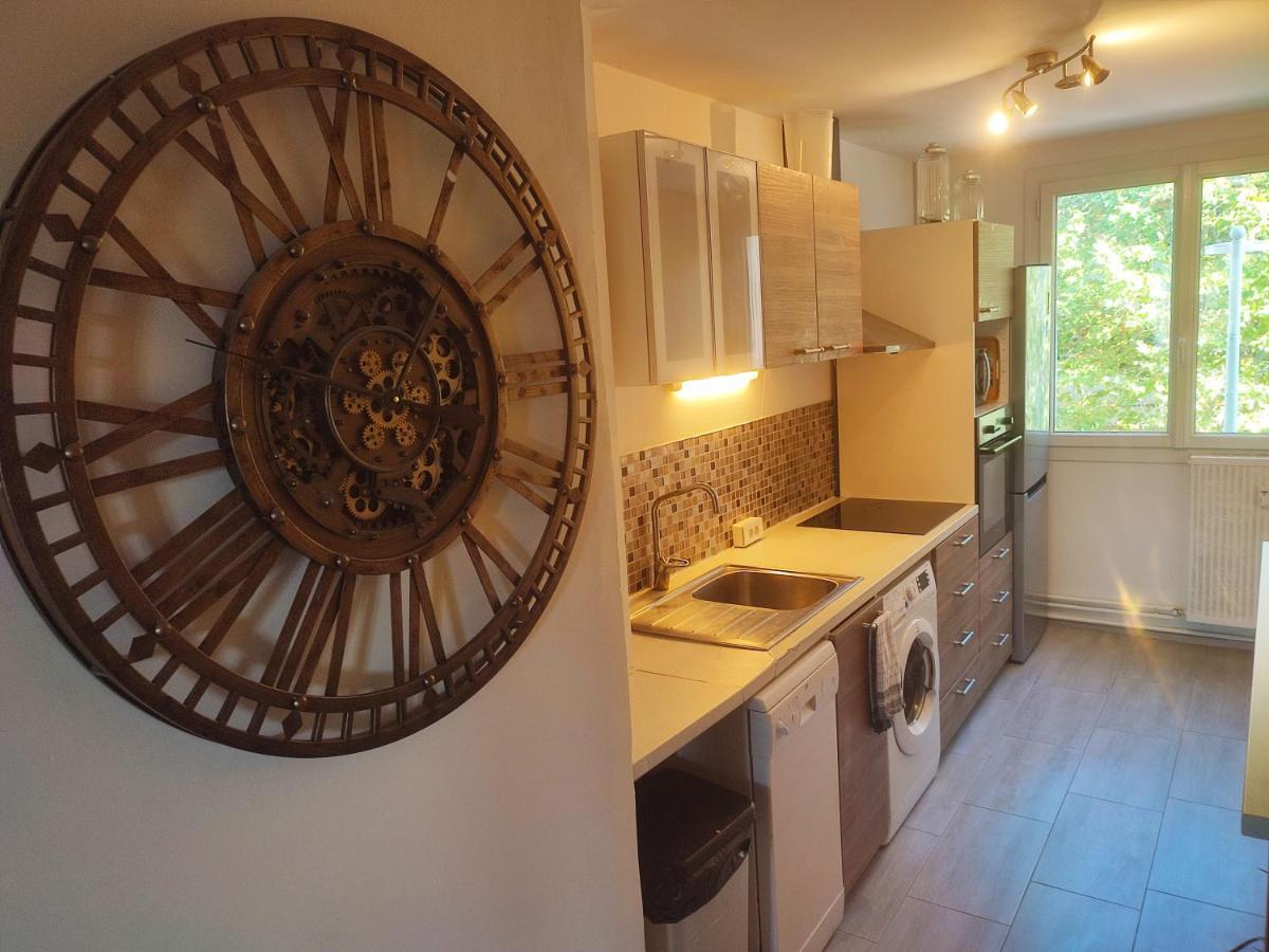 Grand Appartement De Charme Calme Et Lumineux Parking Compris Aix-en-Provence Bagian luar foto